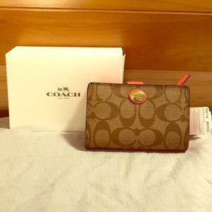 Coach wallet